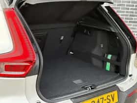 Volvo XC40 thumbnail 11