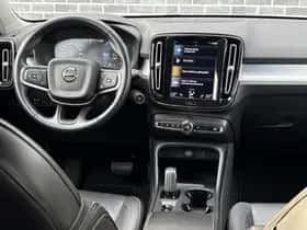 Volvo XC40 thumbnail 16