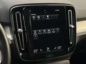 Volvo XC40 thumbnail 22