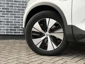 Volvo XC40 thumbnail 8