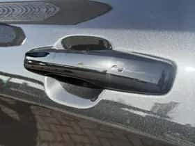 Lynk & Co 01 thumbnail 9