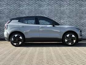 Volvo EX30 thumbnail 6