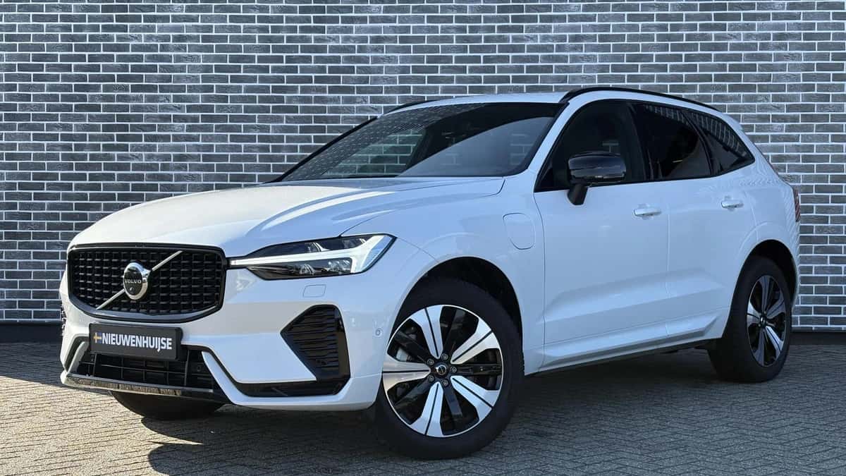 Volvo XC60 — foto 1