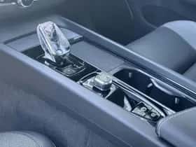 Volvo XC60 thumbnail 18