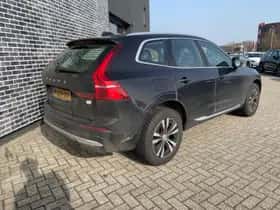 Volvo XC60 thumbnail 2