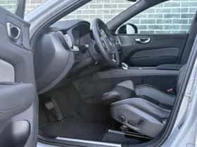 Volvo XC60 thumbnail 11