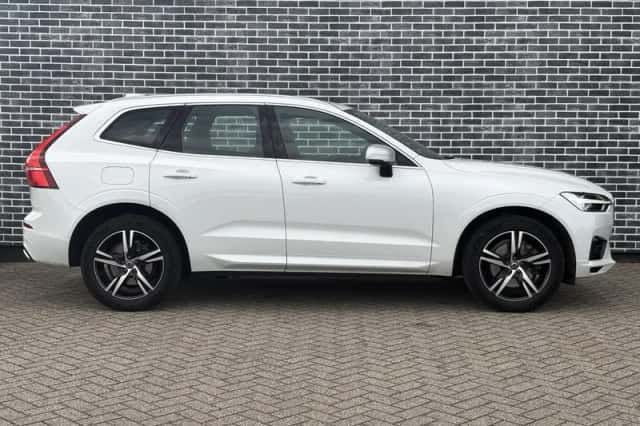 Volvo XC60 (2019) thumbnail 6