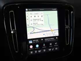 Volvo EX40 thumbnail 6