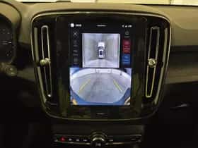 Volvo EX40 thumbnail 7