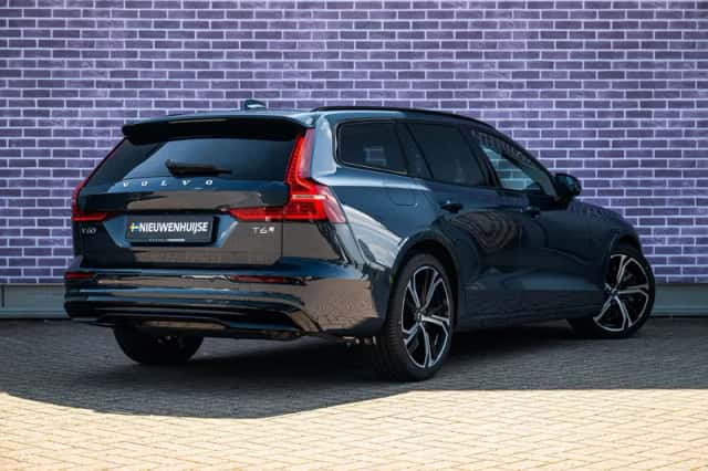 Volvo V60 (2026) thumbnail 3