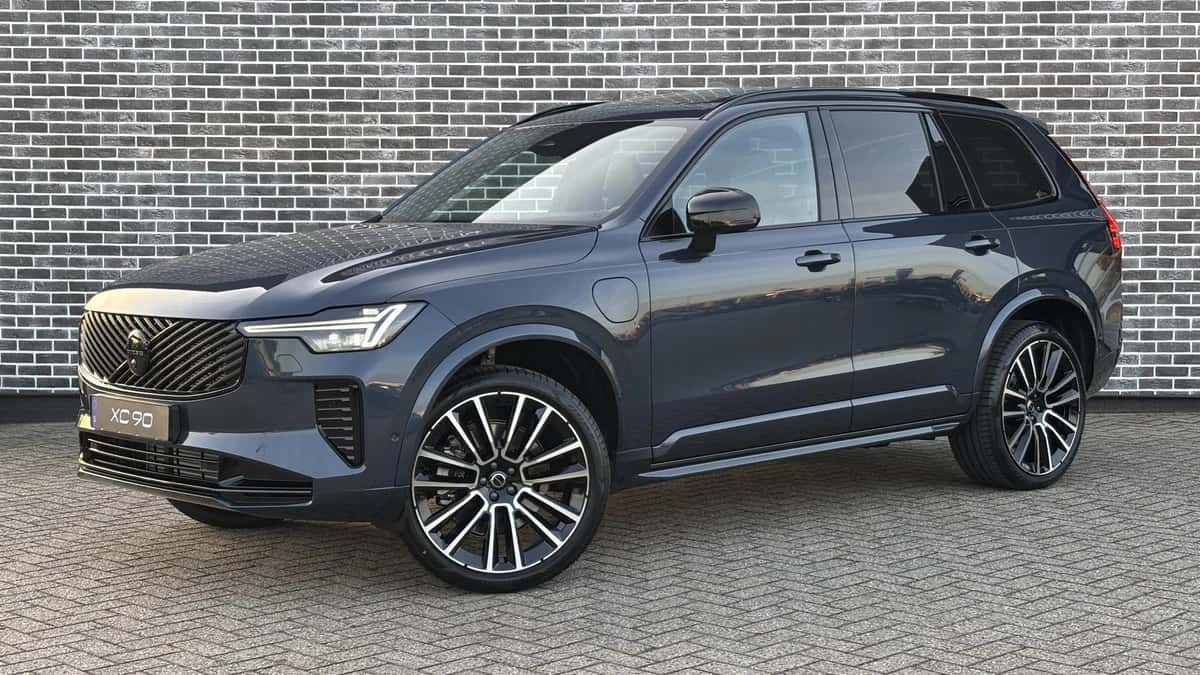 Volvo XC90 — foto 1