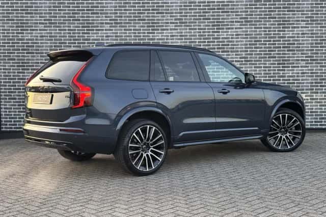 Volvo XC90 (2026) thumbnail 4