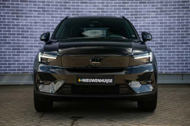 Volvo EX40 (2026) thumbnail 6