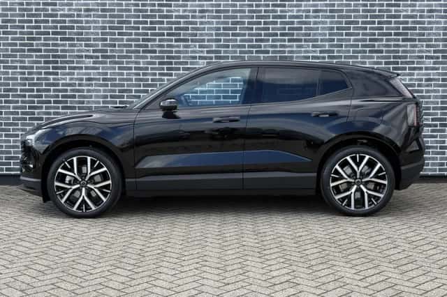 Volvo EX30 (2026) thumbnail 5