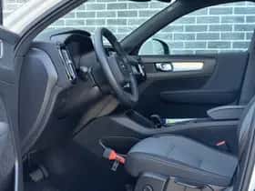 Volvo XC40 thumbnail 11