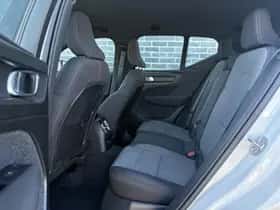 Volvo XC40 thumbnail 12