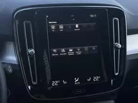 Volvo XC40 thumbnail 20