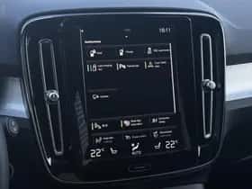 Volvo XC40 thumbnail 21