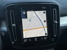 Volvo XC40 thumbnail 23
