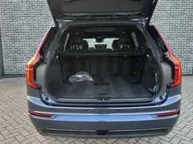 Volvo XC90 thumbnail 11