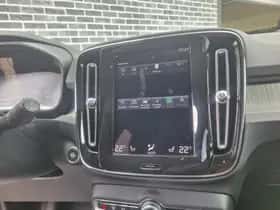 Volvo XC40 (2021) thumbnail 17