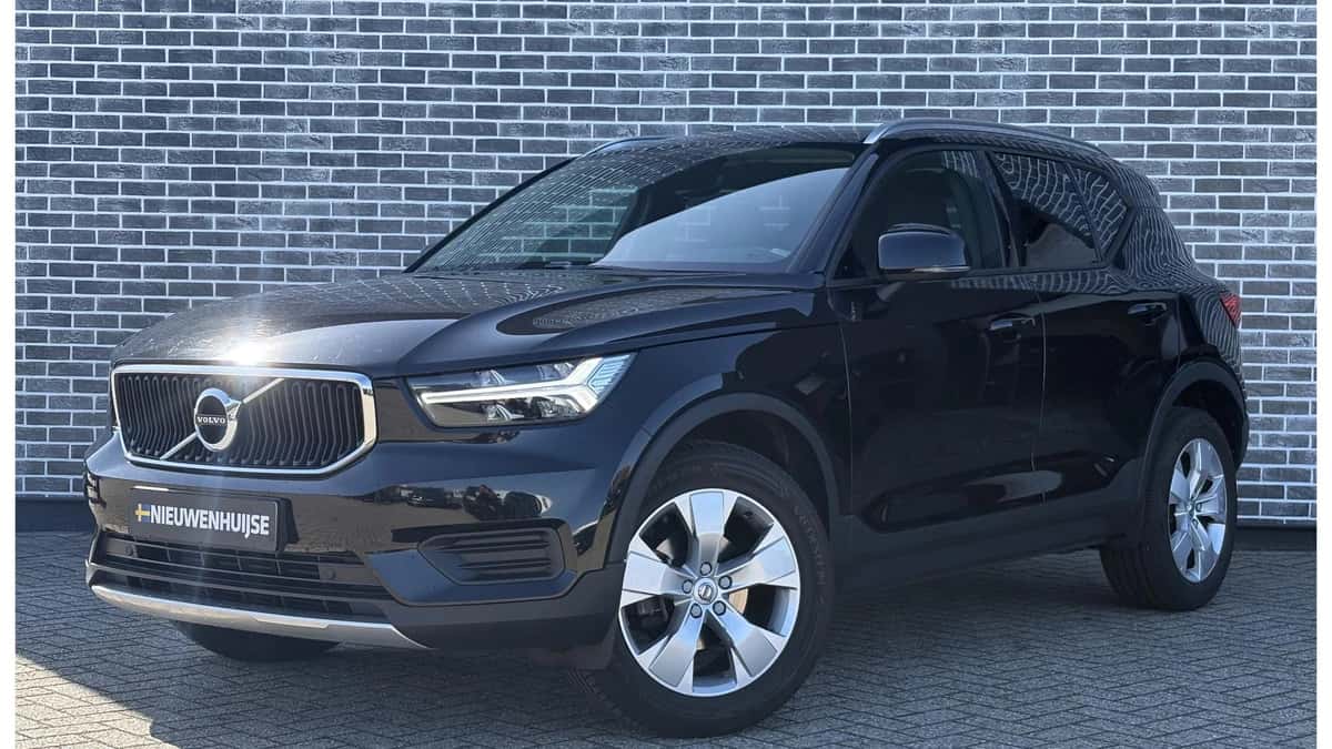 Volvo XC40 — foto 1