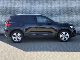 Volvo XC40 thumbnail 6
