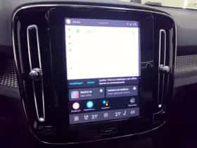 Volvo XC40 thumbnail 5