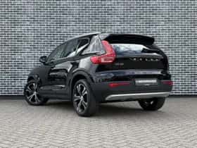Volvo XC40 thumbnail 4