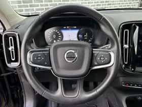 Volvo XC40 thumbnail 10
