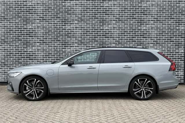 Volvo V90 (2025) thumbnail 3