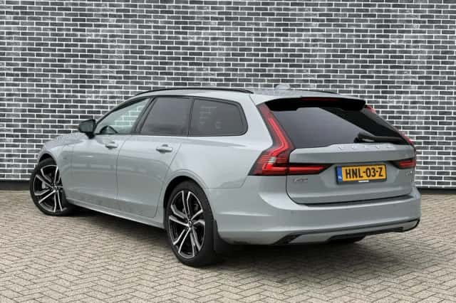 Volvo V90 (2025) thumbnail 6