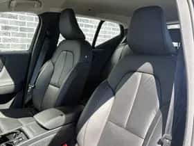 Volvo XC40 thumbnail 14