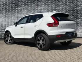 Volvo XC40 thumbnail 5