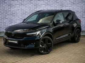 Volvo EX40 thumbnail 4