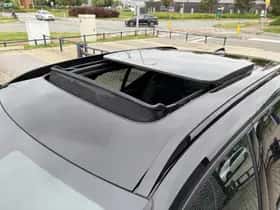Volvo EX40 thumbnail 16