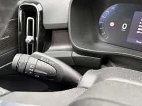 Volvo EX40 thumbnail 26