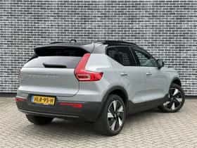 Volvo EX40 thumbnail 4