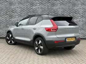 Volvo EX40 thumbnail 7