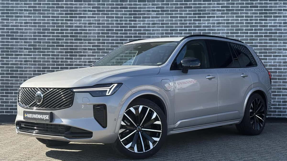 Volvo XC90 — foto 1