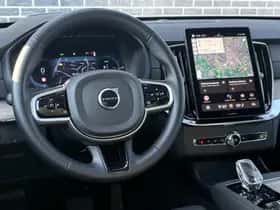 Volvo XC90 thumbnail 2
