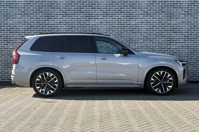 Volvo XC90 (2025) thumbnail 6