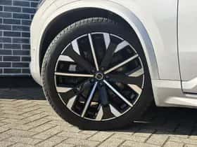 Volvo XC90 thumbnail 8