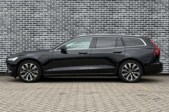 Volvo V60 (2024) thumbnail 3