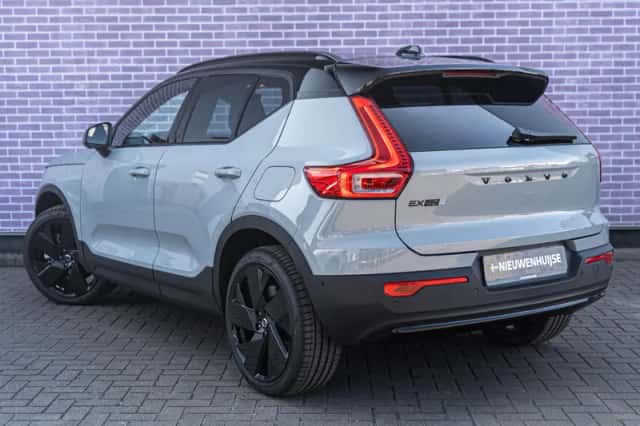Volvo EX40 (2026) thumbnail 5