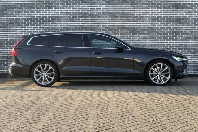 Volvo V60 (2020) thumbnail 6