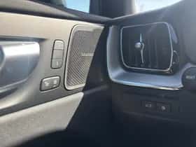 Volvo XC60 thumbnail 12