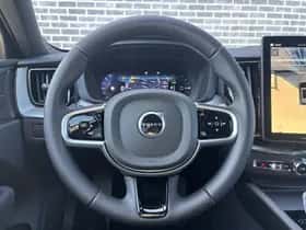 Volvo XC60 thumbnail 8