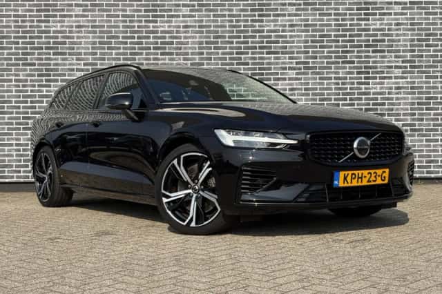 Volvo V60 (2022) thumbnail 4