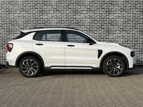 Lynk & Co 01 thumbnail 6